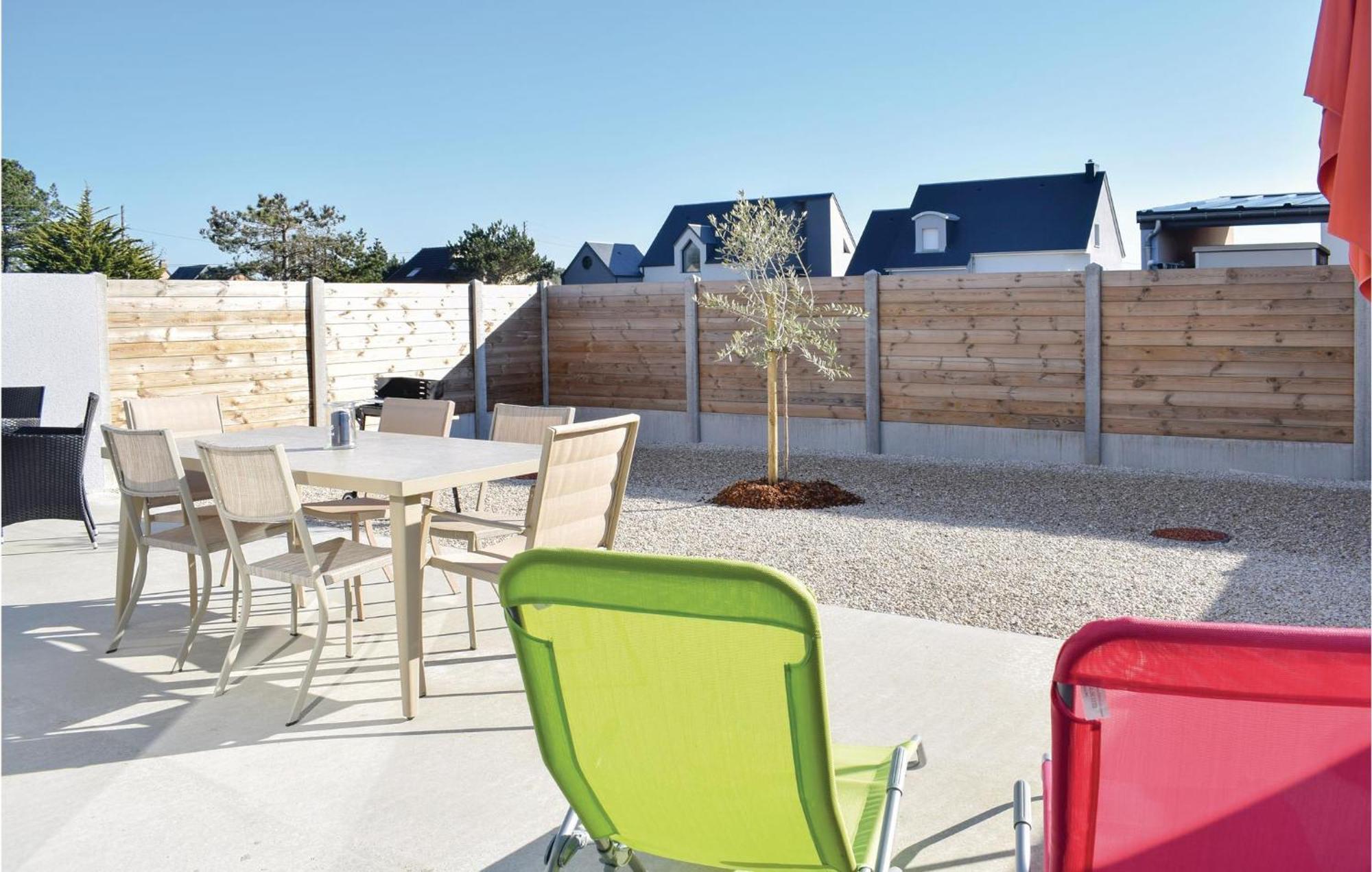 Amazing Home In Saint-Germain-Sur-Ay With Wifi ภายนอก รูปภาพ